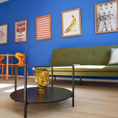 Vibrant Design Apartments - Full Kitchen - Wi-Fi - 18 Mins To City Centre Wien Exteriör bild