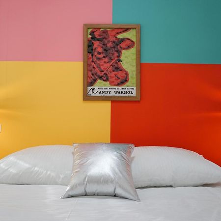 Vibrant Design Apartments - Full Kitchen - Wi-Fi - 18 Mins To City Centre Wien Exteriör bild