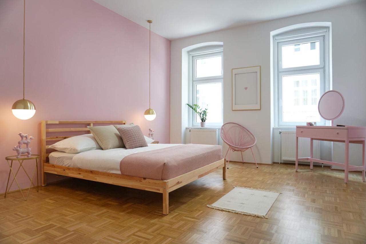 Vibrant Design Apartments - Full Kitchen - Wi-Fi - 18 Mins To City Centre Wien Exteriör bild